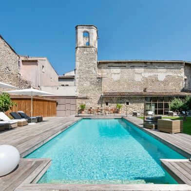 Maison 13 pièces 3685000 €