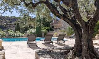 Maison 9 Pièces 598 m² à vendre à Gordes (84220)