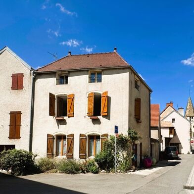 Maison 7 pièces 325000 €