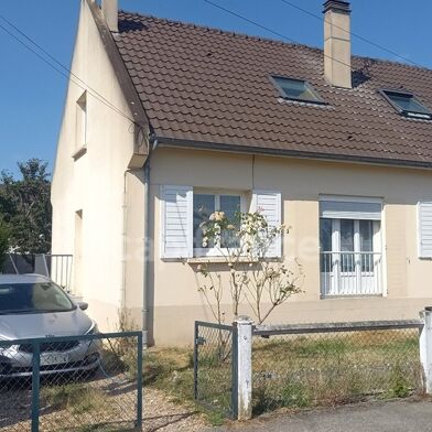 Maison 5 pièces 252000 €