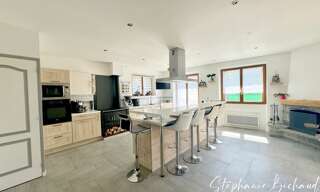 Maison 13 Pièces 231 m² à vendre à Aspres-sur-Buëch (05140)