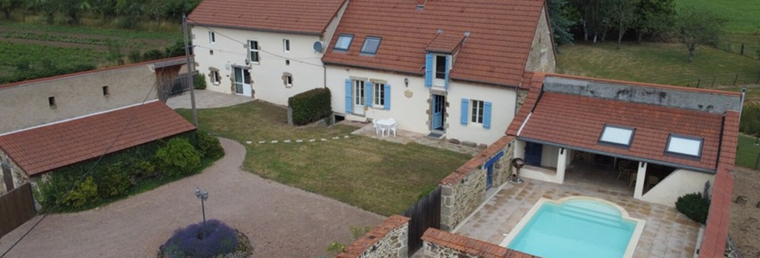 Maison 15 Pièces 320 m² à vendre à Hyds (03600)