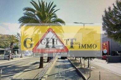 Commerce  1100000 €