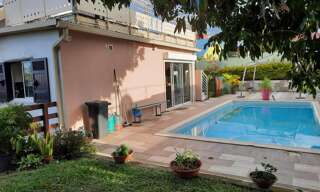 Maison 8 Pièces 246 m² à vendre à Sainte-Suzanne (97441)