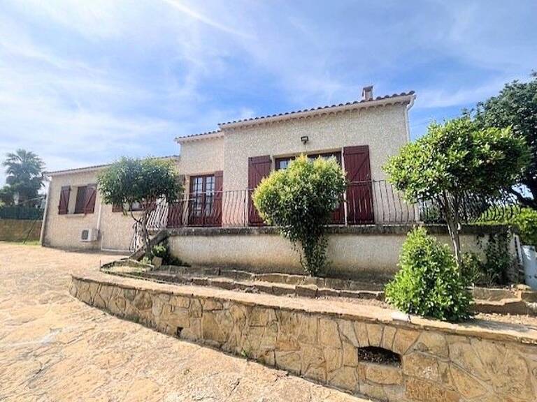 Maison À Vendre SIX FOURS LIMITE LA SEYNE — photo 1