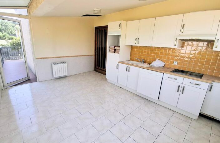 Maison À Vendre SIX FOURS LIMITE LA SEYNE — photo 4