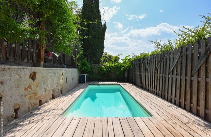 La Seyne limite Six Fours - Maison indépendante T5 avec piscine - vue dégagée! — photo 5