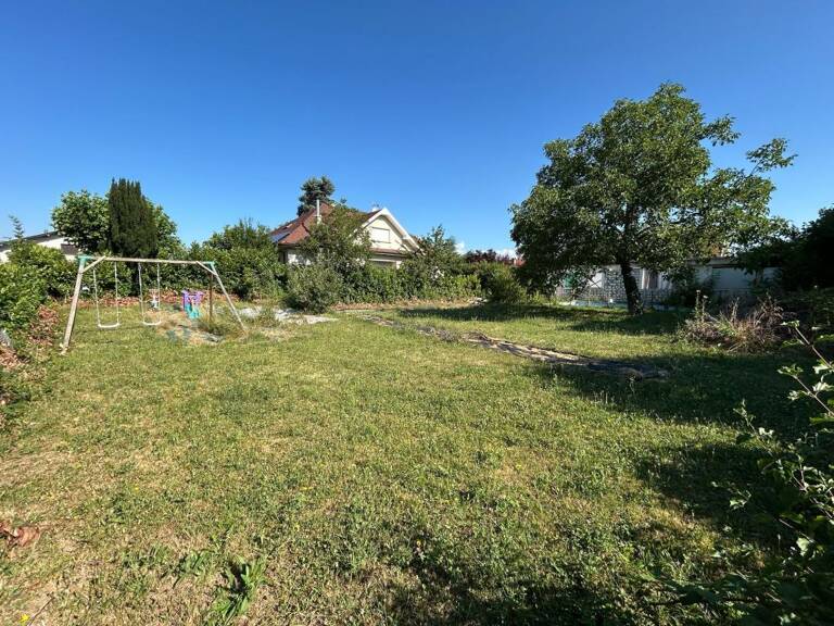 Terrain À Vendre — photo 1