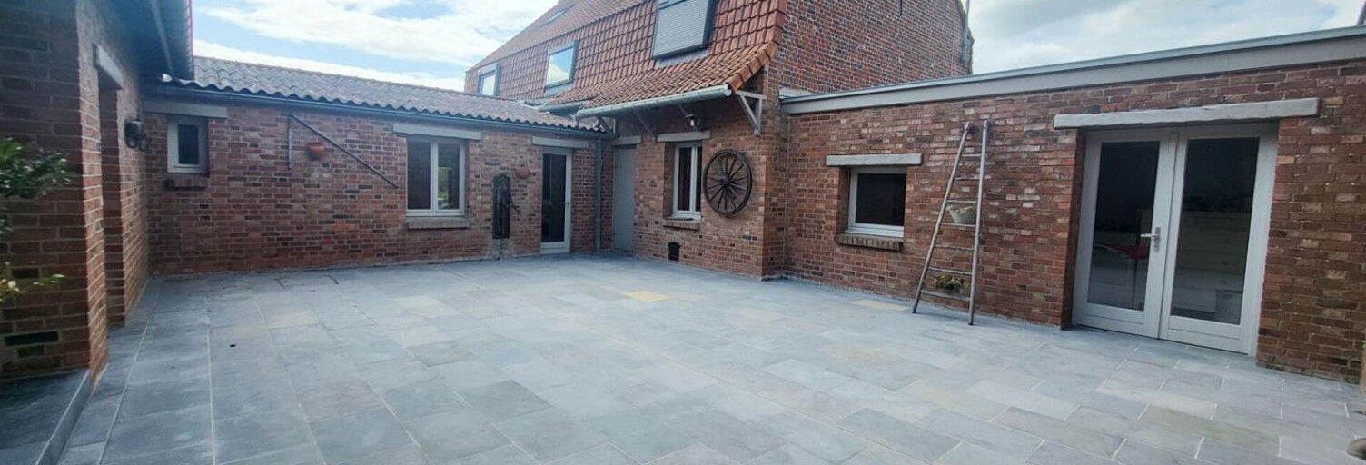 Maison 11 Pièces 249 m² à vendre à Saint-André-lez-Lille (59350)