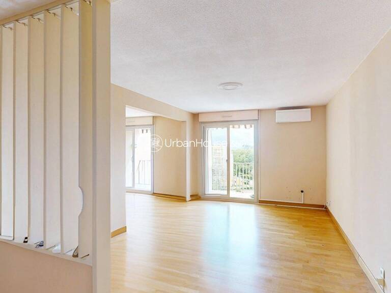 GRAND APPARTEMENT LUMINEUX T5 104m2 CAVE PARKING — photo 1