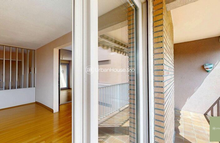 GRAND APPARTEMENT LUMINEUX T5 104m2 CAVE PARKING — photo 5