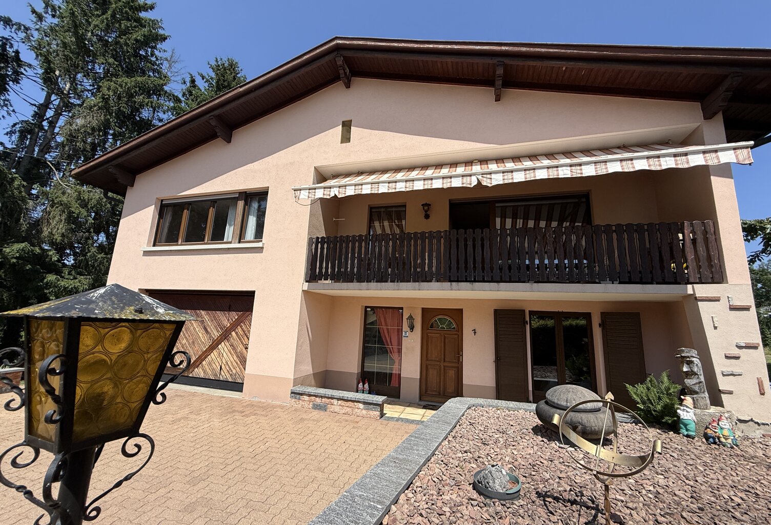 Réf: 11168 ***  Région frontalière, Sect. Hégenheim / Hagenthal: belle maison conviviale env. 130 m² — photo 1