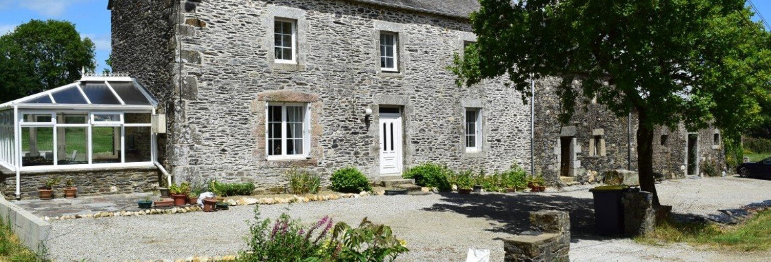 Maison 7 Pièces 152 m² à vendre à Saint-Mayeux (22320)