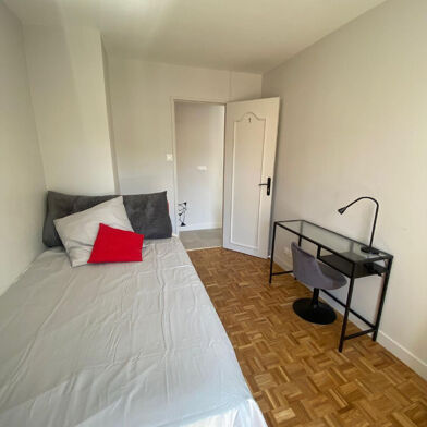 Appartement 5 pièces 480 €