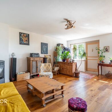 Appartement 4 pièces 265000 €