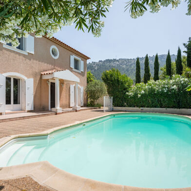 Maison 4 pièces 585000 €