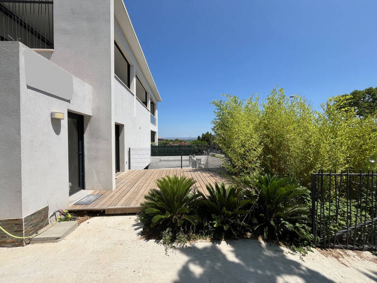 À Vendre   Bureau lumineux avec jardin privatif en centre-vi — photo 1