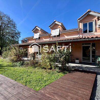 Maison 6 pièces 469000 €