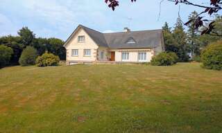 Maison 8 Pièces 238 m² à vendre à Maen-Roch (35460)