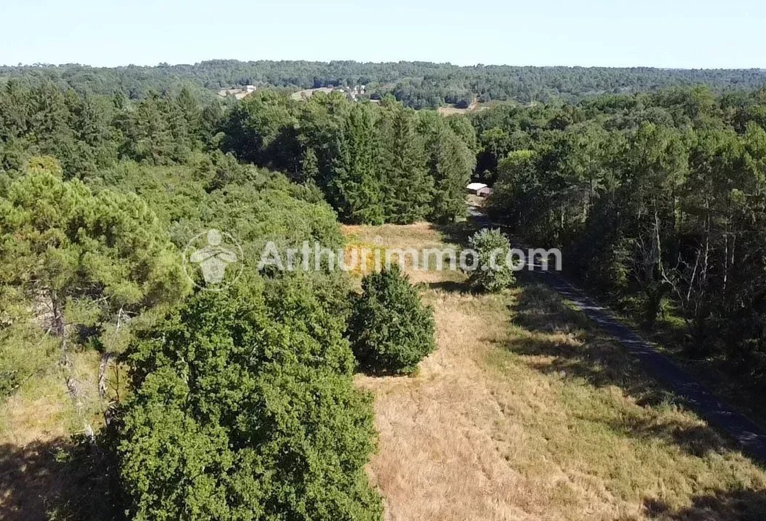Terrain à bâtir - 3390 m² — photo 1