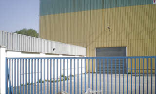 Commerce  1300 m² à vendre à Pont-Saint-Esprit (30130)