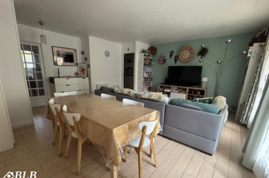 Appartement 5 pièces 320850 €