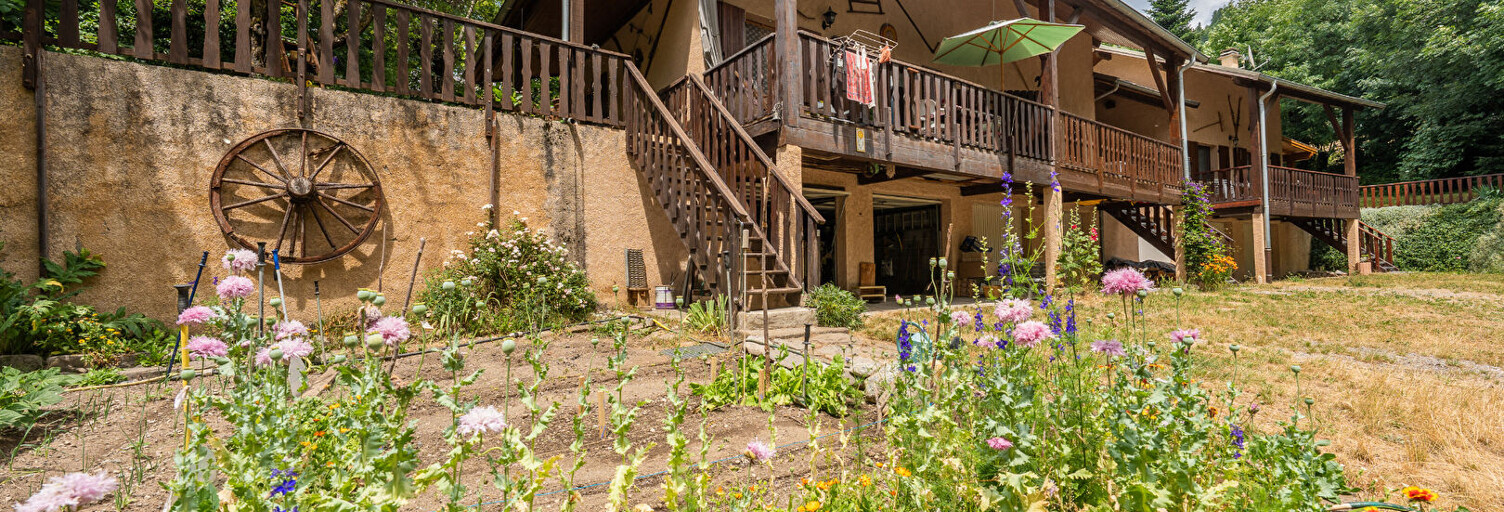 Maison 3 Pièces 98 m² à vendre à Les Orres (05200)