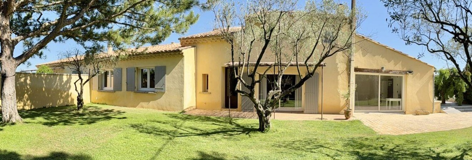 Maison 8 Pièces 280 m² à vendre à Vacqueyras (84190)