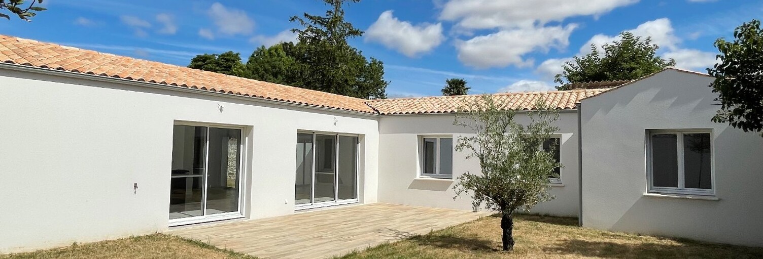 Maison 5 Pièces 152 m² à vendre à Clavette (17220)