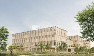 Commerce  2500 m² à vendre à Saint-Genis-Laval (69230)