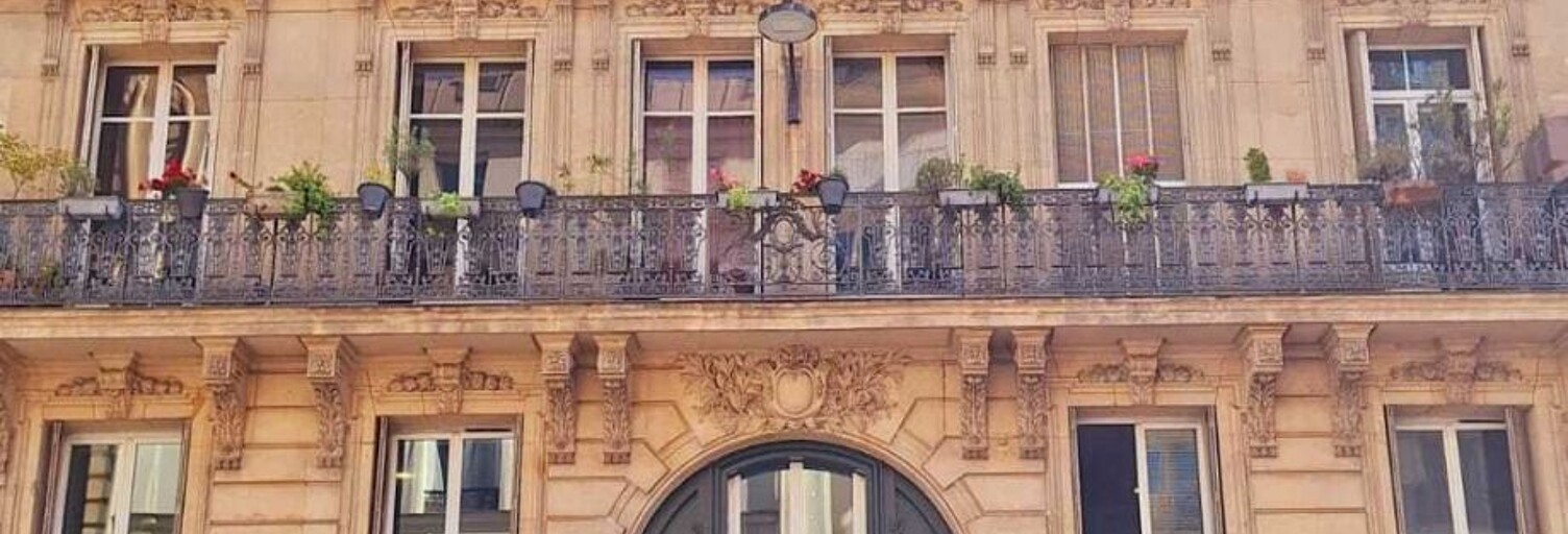 Bureau 3 Pièces 93 m² à louer à Paris 10 (75010)