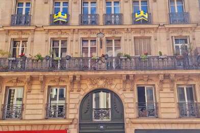 Bureau 3 pièces 2500 €