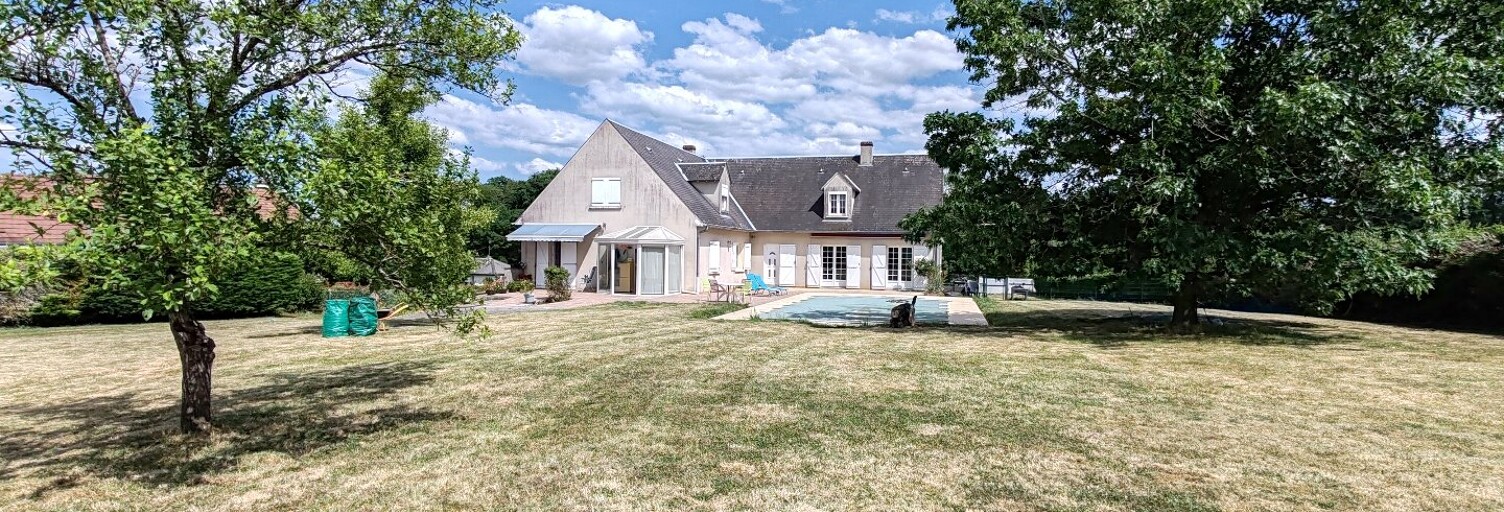 Maison 15 Pièces 445 m² à vendre à Château-Renard (45220)