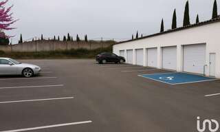 Commerce  3471 m² à vendre à Nîmes (30900)