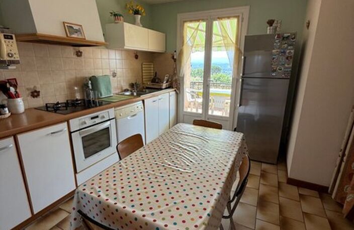 Villa — photo 5