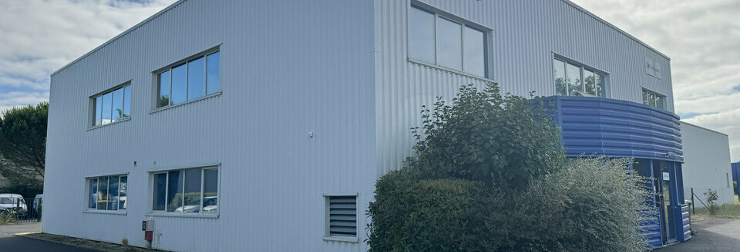 Bureau  350 m² à louer à Parçay-Meslay (37210)