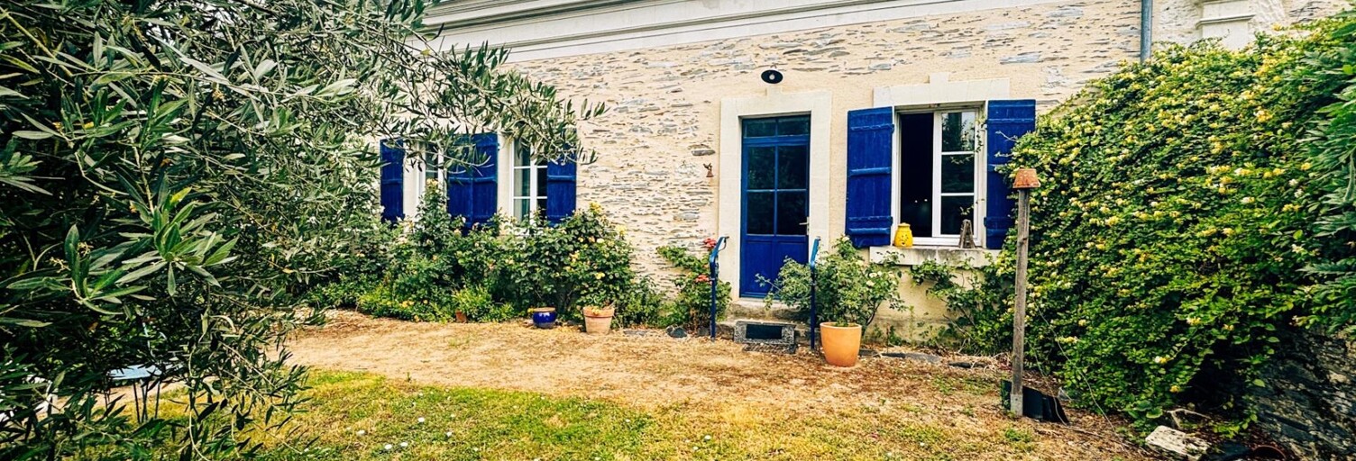 Maison 13 Pièces 300 m² à vendre à Loire-Authion (49800)