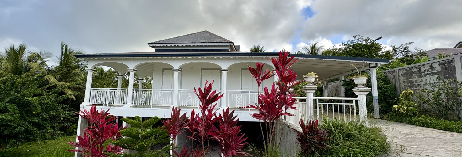 Maison 4 Pièces 118 m² à louer à Baie-Mahault (97122)