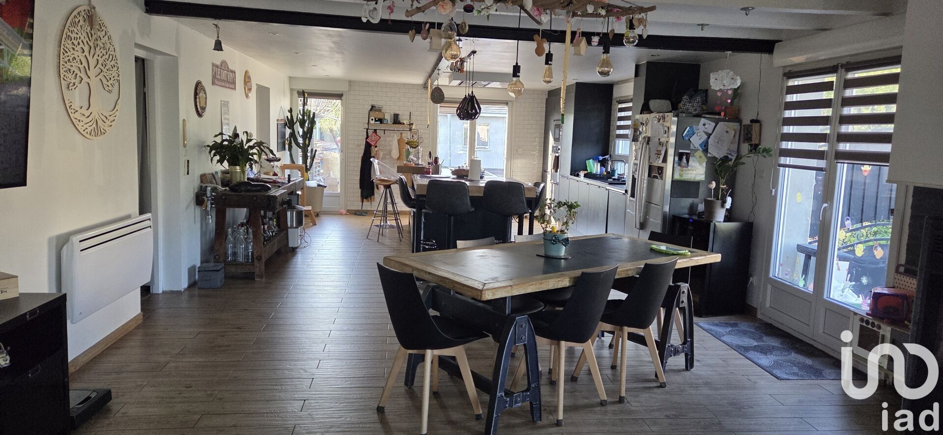 Villers-stoncourt - 198m² - 5p. - 4ch.