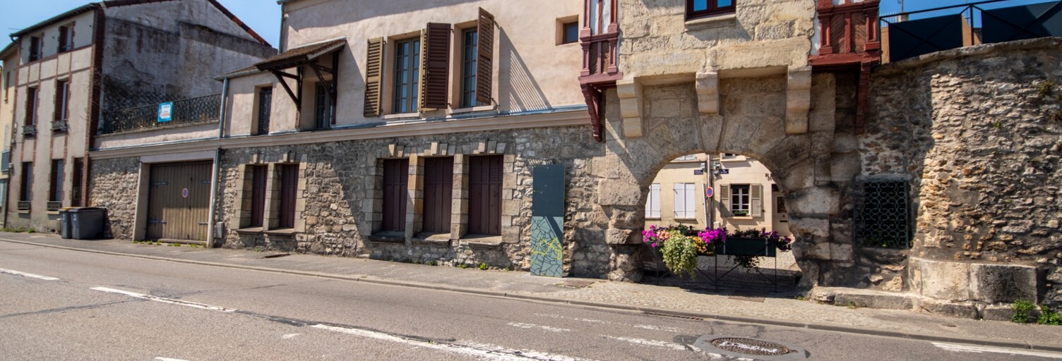 Immeuble  170 m² à vendre à Mantes-la-Jolie (78200)