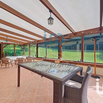 Maison 7 pièces 424670 €