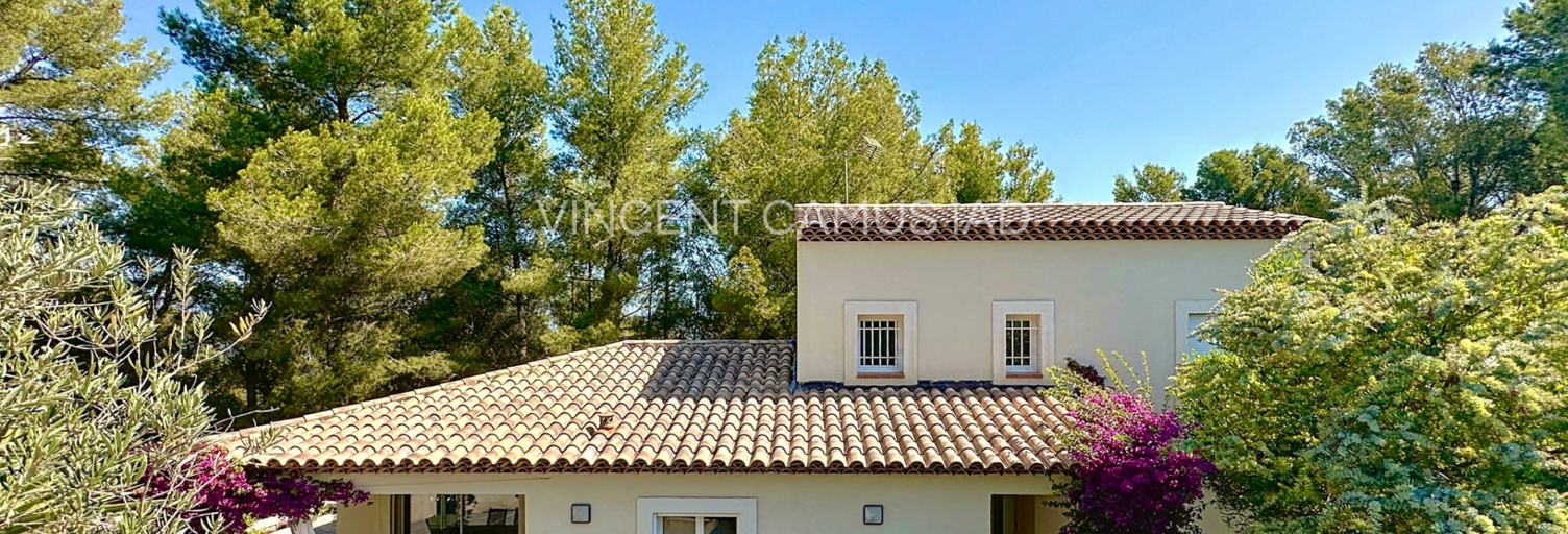 Maison 5 Pièces 188 m² à vendre à Saint-Cyr-sur-Mer (83270)