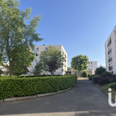 Appartement 4 pièces 160000 €