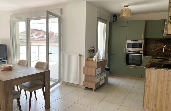 Superbe T3 balcon et vue dégagée — photo 2