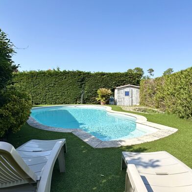 Maison 7 pièces 599000 €