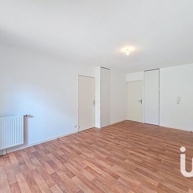 Appartement 3 pièces 220000 €