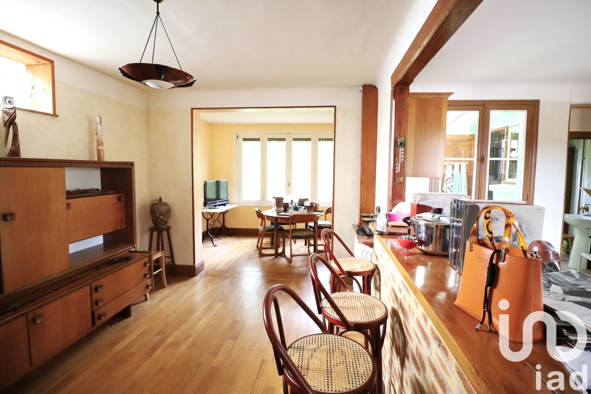 St-Quintin-Sur-Sioule - 110m² - 5p.