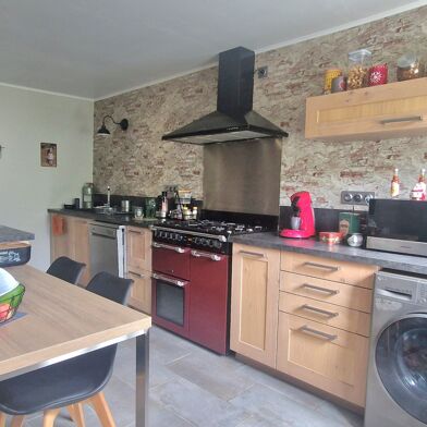 Maison 6 pièces 220000 €