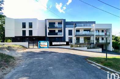 Appartement 3 pièces 272500 €