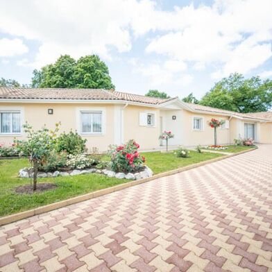 Maison 6 pièces 575850 €